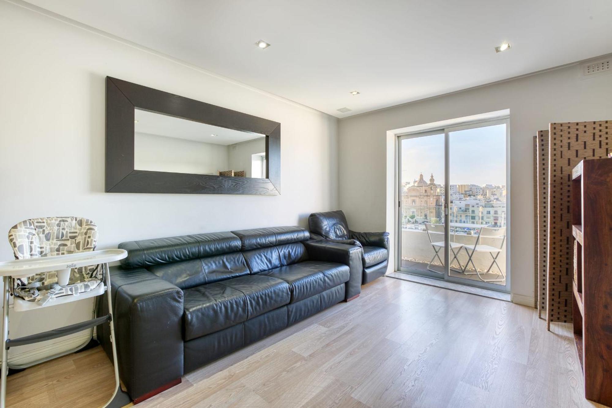 Seafront Apartment-Hosted By Sweetstay Pieta ภายนอก รูปภาพ